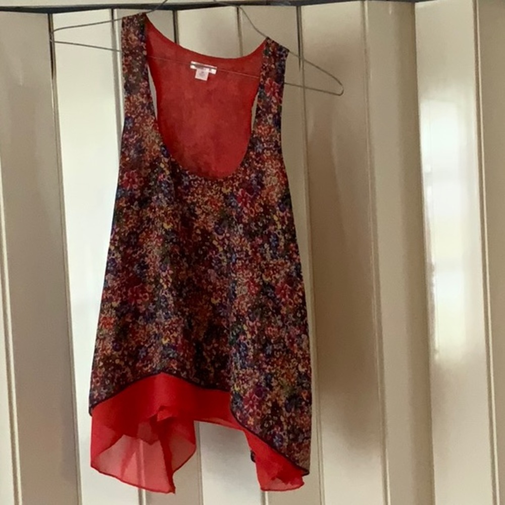 Flowered tank top